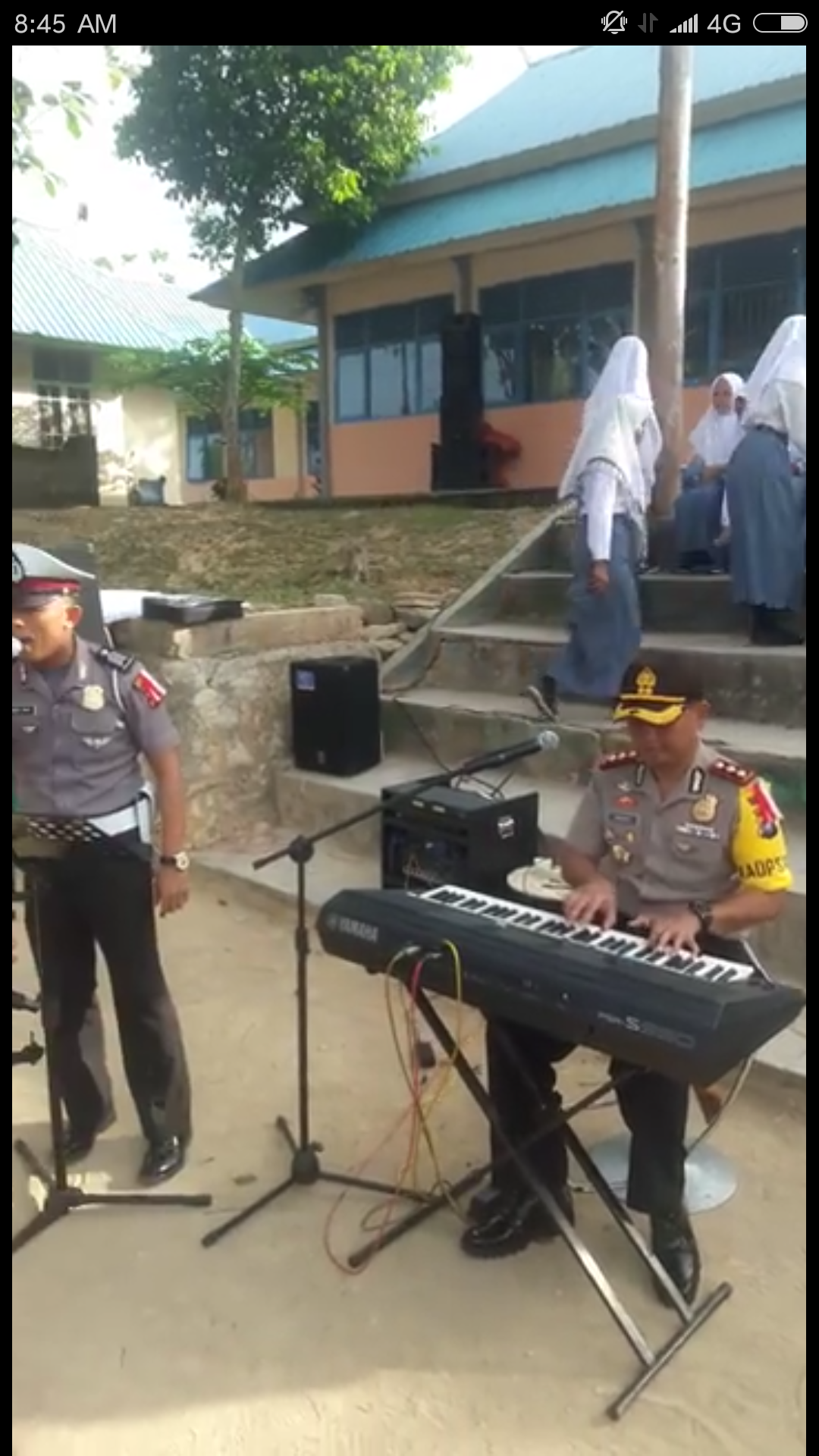 Kapolres Karimun Hibur Siswa SMK Negeri 1 Karimun