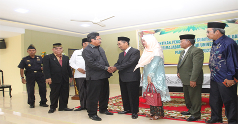 Ini Pesan  Wakil Bupati Karimun Kepada Rektor UKA Baru Lantik
