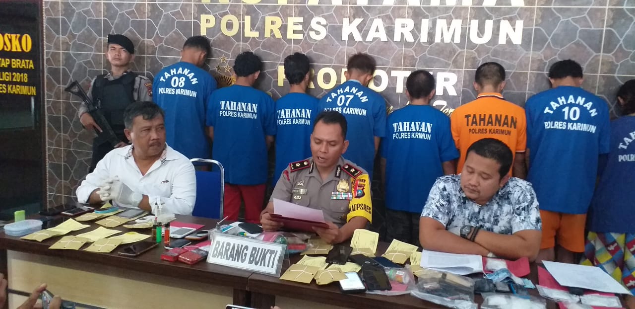 Ungkap Puluhan Kasus Narkoba,Kasatnarkoba Ukir Prestasi