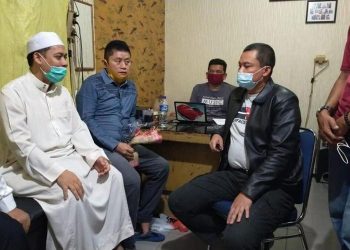 Kecewa , Imam Masjid di Tusuk IM