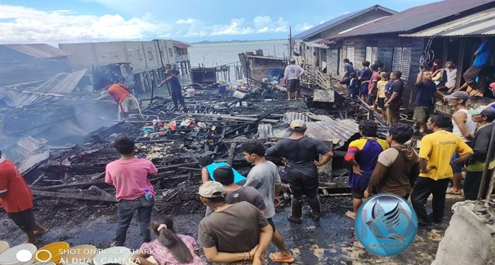 Dua Rumah Ludes Terbakar di Desa Tanjung Pelanduk