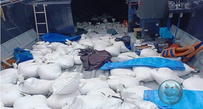 DJBC Kepri Bersama Pasukan Polis Marin (PPM) Malaysia Gagalkan Penyeludupan 80 Karung Pasir Timah