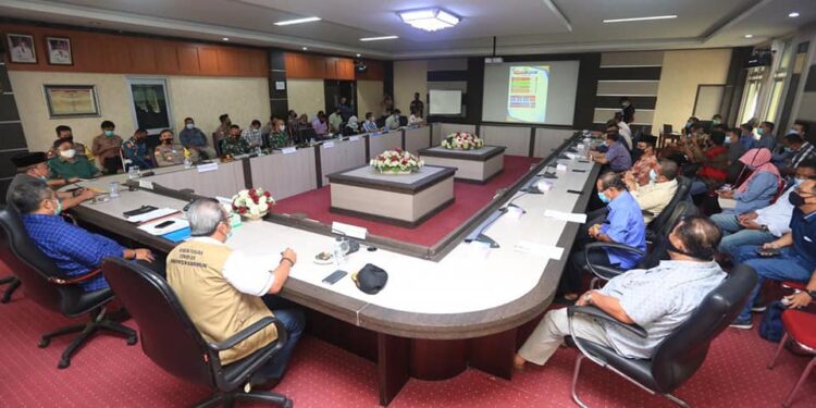Mengalami Peningkatan,Pemda Karimun Lakukan Rapat penangananan Kasus Covid 19