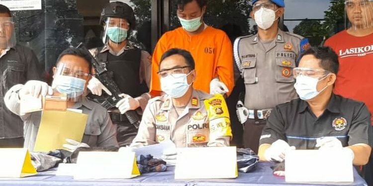 Video Viral Seorang Pria Coba Perkosa Ibu-ibu di Pinggir Jalan, Ternyata Korbannya 4 Orang