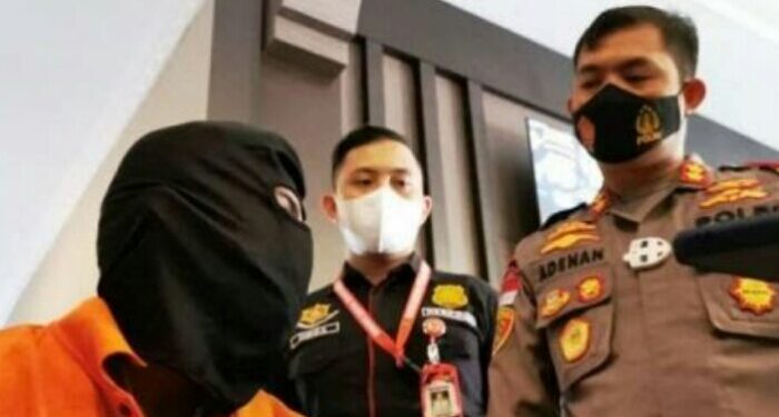 Gondol Uang Rp810 Juta, Teknisi Bank di Karimun Nekat Bakar Mesin ATM