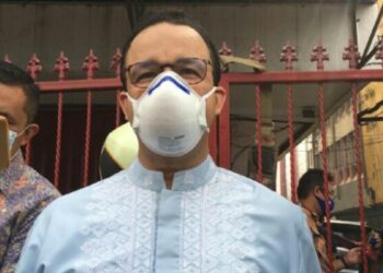 Positif Corona, Anies Minta Siapa Pun yang Pernah Kontak untuk Swab Test