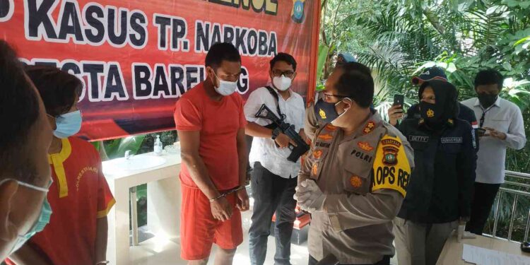 Polisi Tangkap WNA Asal Malaysia Mau Edarkan Narkoba di Batam