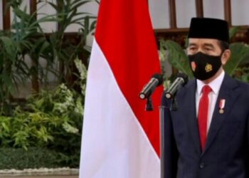 7 Anggota KY Terpilih Ucapkan Sumpah Jabatan di Depan Jokowi