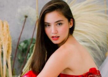 Cantik Abis! Pesona Karen Nijsen yang Cium Mesra Gading Marten