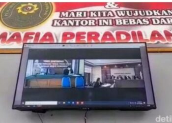 Ancam Bunuh Anak Buah, Sekda Bondowoso Nonaktif Divonis 2,5 Bulan Penjara