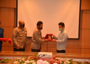 Silaturahmi Kamtibmas Kapolda Kepri dan Pengecekan Pelaksanaan Prokes di Kawasan Objek Vital PT. SAT Nusa Persada Tbk