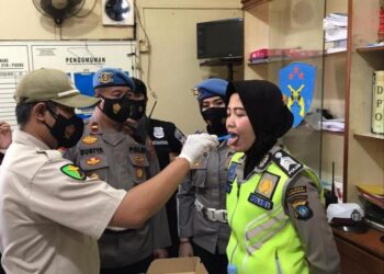 Personil Polres Tanjungpinang Gelar Tes Urine