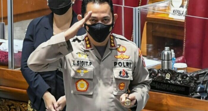 Jokowi Resmi Lantik Komjen Listyo Sigit sebagai Kapolri