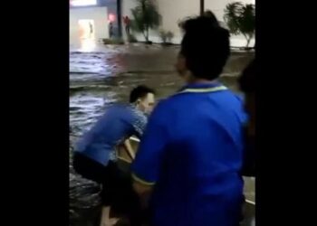 Viral Air Rob Terjang Kota Manado, Warga Panik: Aer Nae, Maso Jo