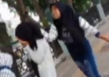 Viral Remaja Putri di Gresik Di-bully, Dipukuli Hingga Ditampar