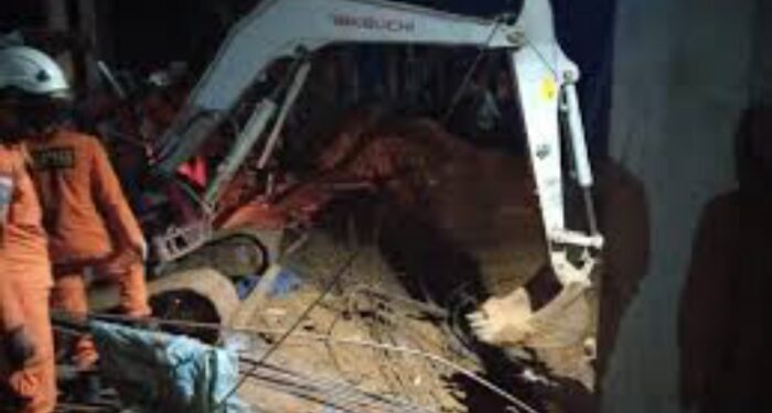 2 Orang Meninggal Dunia Akibat Tertimpa Tanah longsor Di Batam