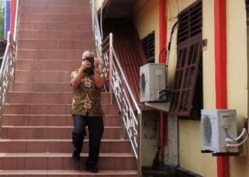 KPK Periksa Dua Pejabat Kabupaten Bintan di Polres Tanjungpinang