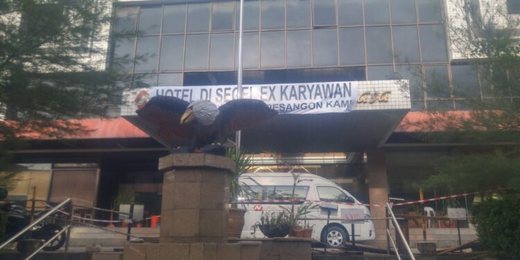 Hotel Nagoya Plaza Batam Masih Tampak Sepi Usai Penyegelan Yang Di Lakukan Eks kaywan Hotel
