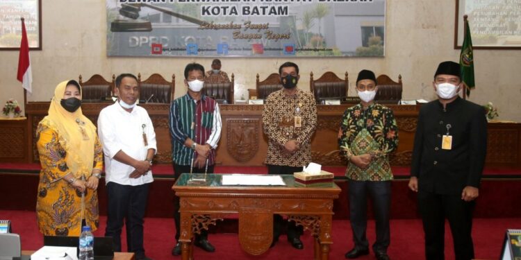 Pemko dan DPRD Batam Sepakati Dua OPD Berganti Nama