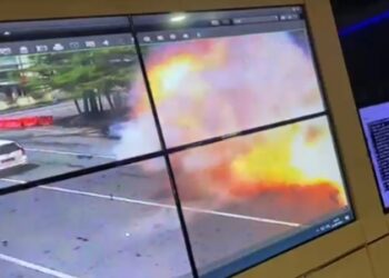 Terekam CCTV, Detik-detik Bom Bunuh Diri di Depan Gereja Katedral Makassar