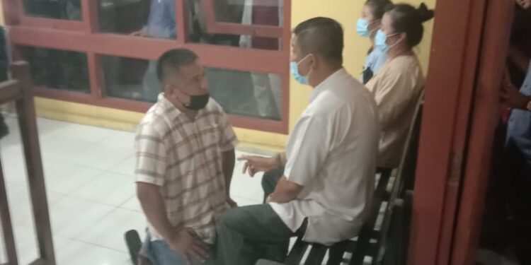 Pelaku Penganiayaan dan Perusakan Rumah Pengusaha Dabo Singkep Bersipuh Minta Ma’af