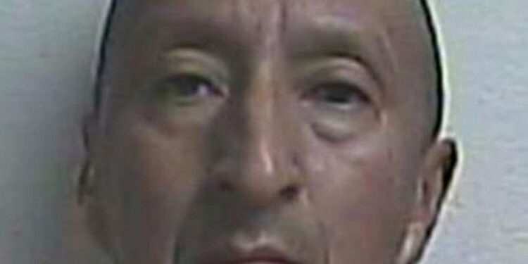 Pria Potong Alat Kelamin Selingkuhan Istri, dan Menyimpannya sebagai Suvenir