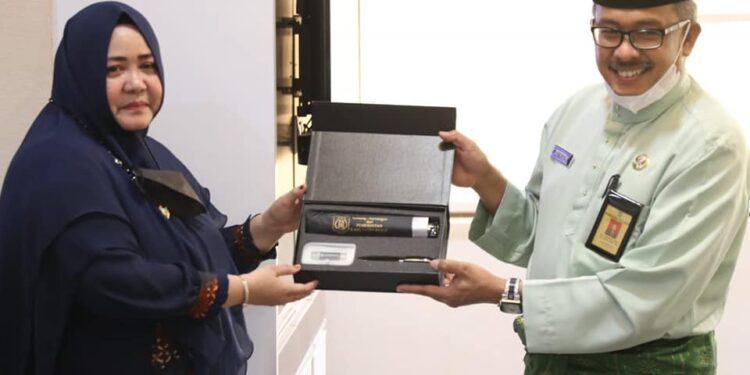 Pemko Batam Berbagi Tips dengan Pemkab Paser, Optimalkan Potensi PAD