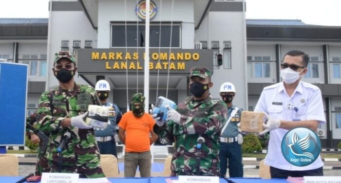 Tim F1QR Lanal Batam Kejar Penyeludup Sampai ke Sabu 4 Kg Sampai Pulau Judah Moro