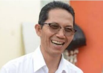 Wakil Wali Kota Batam, Amsakar Achmad dan Istrinya Erlita Amsakar Terkonfirmasi Positif Covid-19