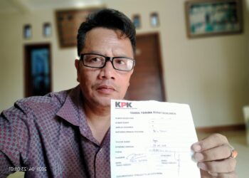 Memanas, Dinilai Ada Indikasi Pidana Korupsi Cak Ta’In Komari,SS Ketua LSM Kodat86 Laporkan Kasus Pengalokasian Lahan Persero kepadaTiga Perusahaan Swasta ke KPK.