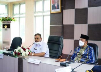 Bupati dan Wakil Bupati Karimun Hadiri Rapat Koordinasi Satuan Tugas Penanganan COVID-19
