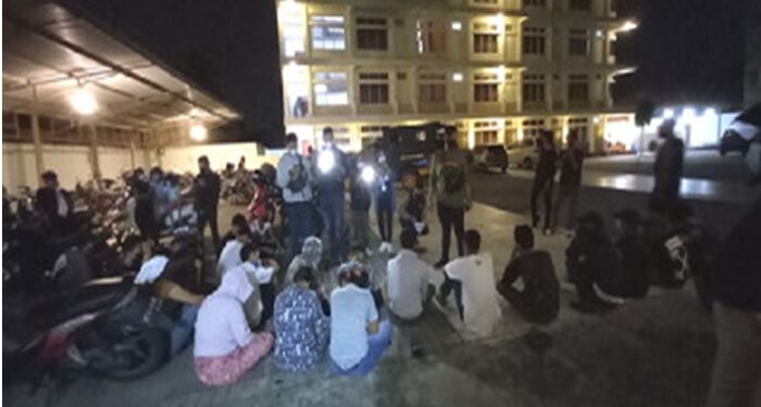 Emerald Hotel Jadikan Tempat Maksiat,Polisi Berhasil Tangkap 27 Pria dan 15 Wanita