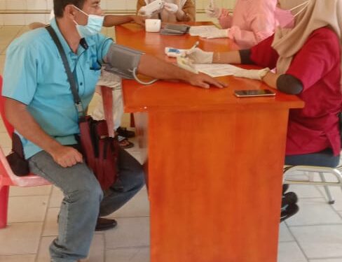 Dr Budi Sembiring Optimis Target 50 Persen Vaksinasi di Kecamatan Moro Tercapai