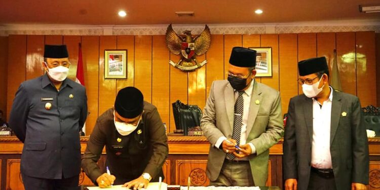 Raperda Pertanggungjawaban Pelakasnaan APBD Kabupaten Karimun Tahun 2020