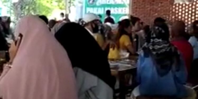 Gara-gara Video Viral “Padang Aman dari Corona”, Resto Bebek Sawah Didenda Rp 500.000