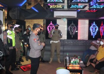 Polres Karimun Gelar Patroli Skala Besar dalam Rangka Kamtibmas dan Ops Yustisi Cegah Covid-19