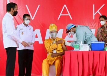 Jokowi Akui Distribusi Vaksinisasi di Provinsi Kepri Berjalan dengan Baik