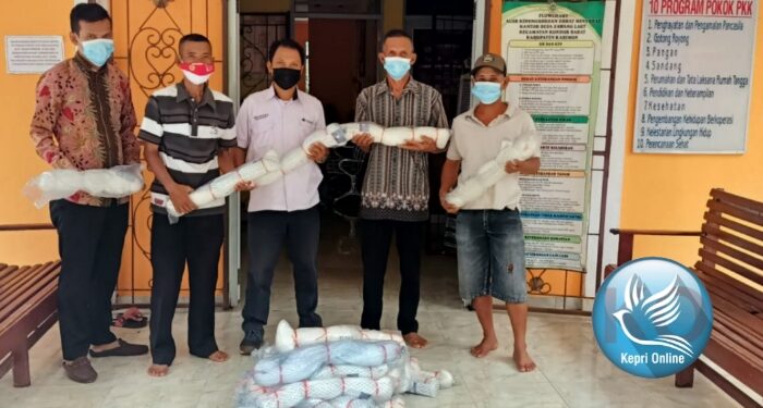 Nelayan yang Kecelakaan Laut di Karimun Terima Bantuan dari PT Timah Tbk