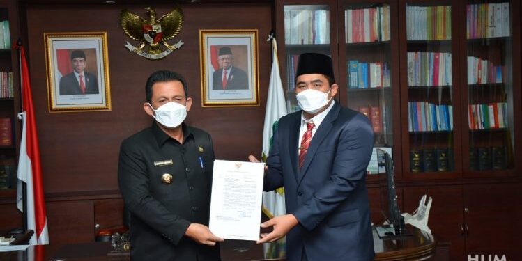 Roby Resmi Plt Bupati Bintan
