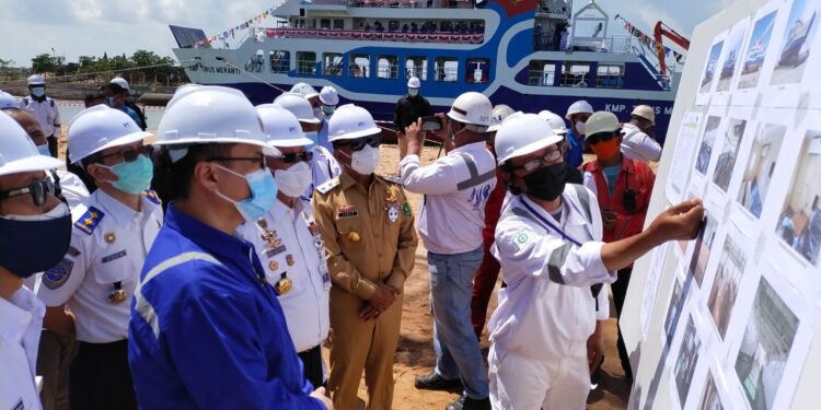 Dirjen Perhubungan Darat Hadiri Launching KMP Tirus Meranti di PT. MOS