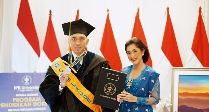 Ibas Lulus Program Doktor Manajemen Bisnis IPB dengan IPK 4,0