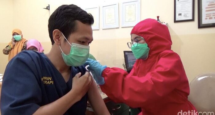 50 Juta Penduduk di RI Sudah Divaksin Dosis Pertama, Ini Rinciannya