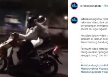 2 Pemuda Naik Motor Ugal-ugalan Sambil Joget, Endingnya Sesuai Harapan Netizen