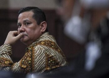 Polisi: Irjen Napoleon Pukul dan Lumuri Kace dengan Kotoran Manusia