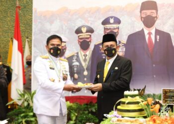 Gubernur: Jadilah TNI yang Dicintai dan Mencintai Rakyat