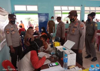 Kepala Sekolah Minta Siswa  SMP Negeri 1 Moro Telah Divaksin Covid 19 Tetap Patuhi Prokes 5M