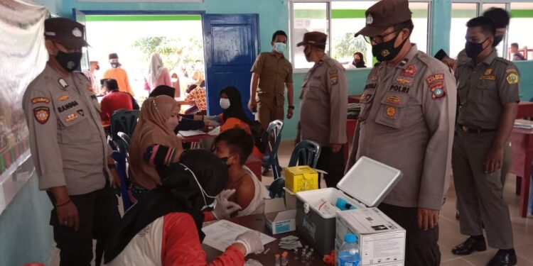 Kepala Sekolah Minta Siswa  SMP Negeri 1 Moro Telah Divaksin Covid 19 Tetap Patuhi Prokes 5M