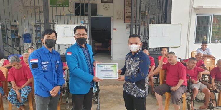 DPD Gamki Kepri Kunjungi Panti Asuhan Lansia True Love Batam Minta Pengelola Terapkan Prokes 5M