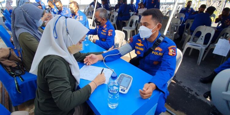 Ditpolairud Polda Kepri Pecahkan Rekor Donor Darah Terbanyak Se Kepri Tahun 2021