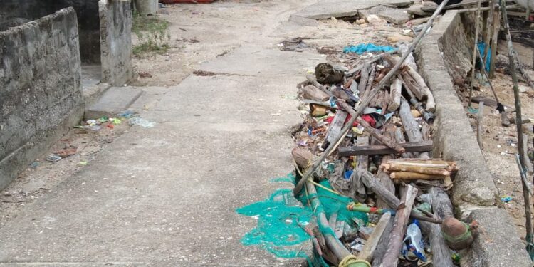 Warga Kericik Harapkan Ada Perbaikan Jalan, Begini Tanggapan Kades Jang